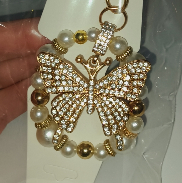 Handmade Jewelry, Keychains, And Paintings - Picture 12 of 15